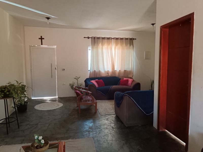 Casa à venda Sabiás com 150m² e 3 quartos por R$ 350.000 - 1188839753-1000008887.jpg