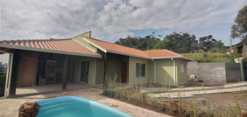 Casa à venda Portão com 400m² e 3 quartos por R$ 470.000 - 1481325036-img-20230703-wa0029.jpg
