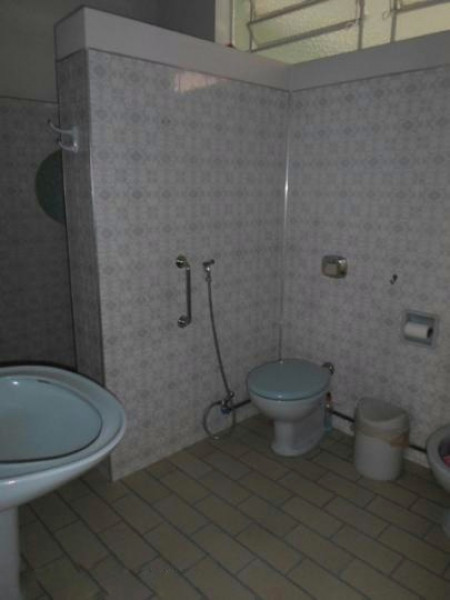 Casa à venda Centro com 398m² e 6 quartos por R$ 800.000 - 456610186-16-banheiro-suite-01.jpeg