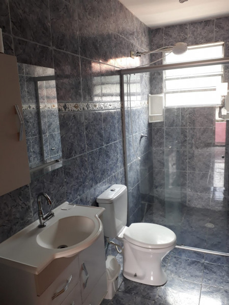 Casa de condomínio à venda Conj. City Jaragua com 80m² e 2 quartos por R$ 225.000 - 1813816198-banheiro.jpg