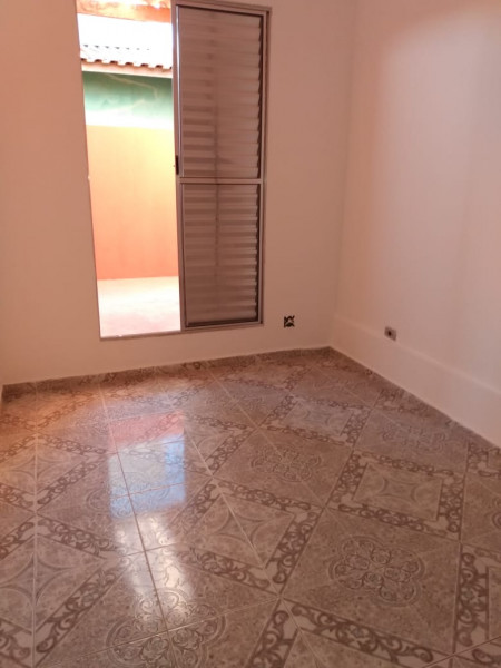 Casa de condomínio à venda Conj. City Jaragua com 80m² e 2 quartos por R$ 225.000 - 1975128674-quarto-dos-fundos.jpg