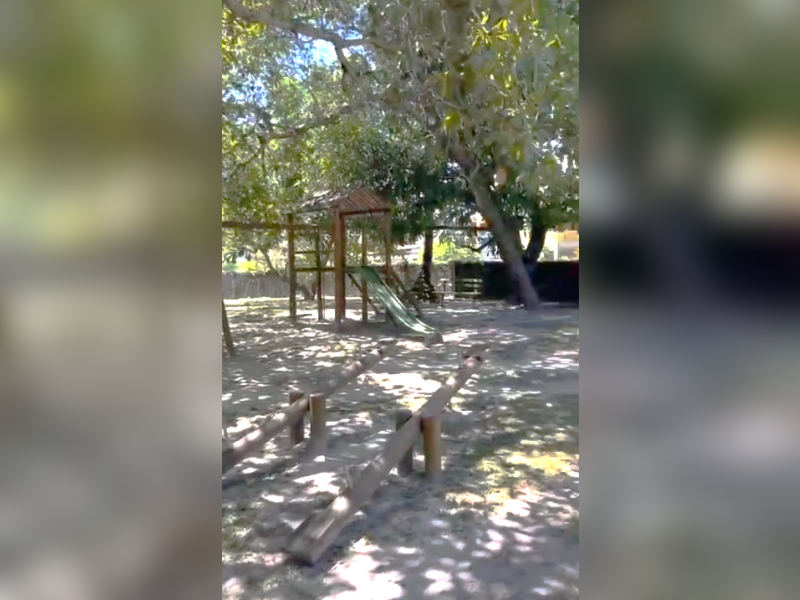 Casa de condomínio à venda Loteamento Parque das Mangueiras com 350m² e 3 quartos por R$ 799.000 - play-area.png