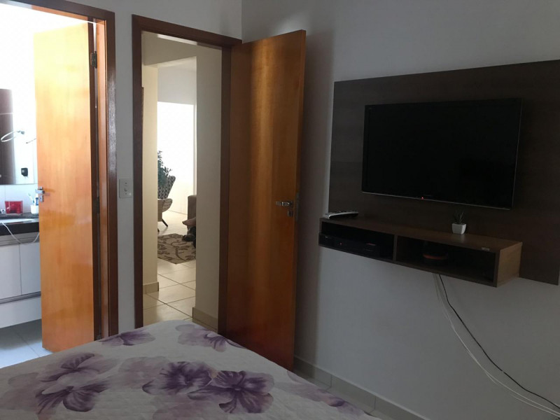 Casa de condomínio à venda Chácara São Pedro com 200m² e 3 quartos por R$ 285.000 - 1942730154-50259756490cd07b05d45a17102d79a38e1dca71.jpg