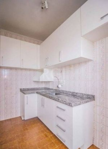 Apartamento à venda Floresta com 65m² e 2 quartos por R$ 285 - 751813578-cozinha2.JPG