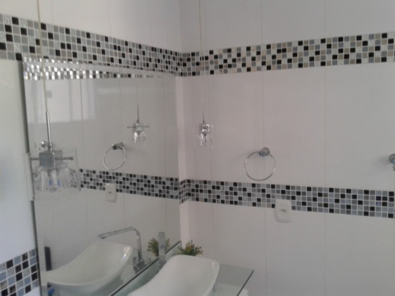 Casa para alugar Balneário Remanso - Centro com 197m² e 4 quartos por R$ 3.500 - 1570247649-20170218-120256-v5.jpg