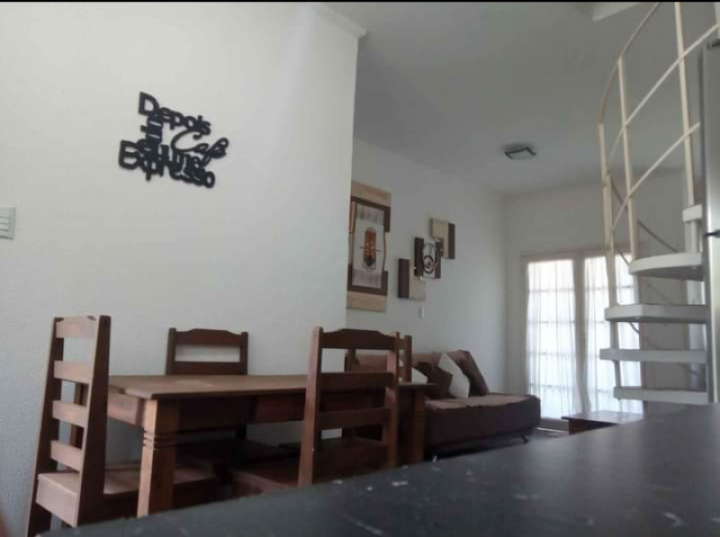 Casa de condomínio à venda Balneário Copacabana com 66m² e 2 quartos por R$ 350.000 - 1792539035-screenshot-20230414-2232512.png