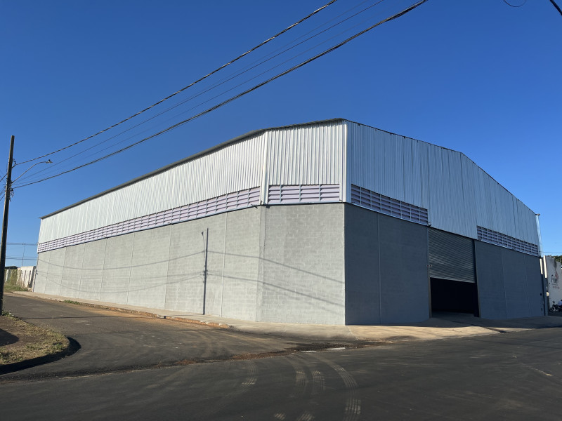 Comercial para alugar Centro com 1400m² e 1 quarto por R$ 21.500 - 1296687211-img-1150.jpeg