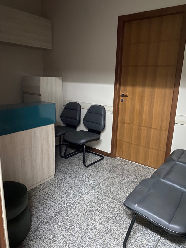 Comercial para alugar Santa Efigênia com 28m² e 1 quarto por R$ 600 - 1933099889-img-6090.jpeg