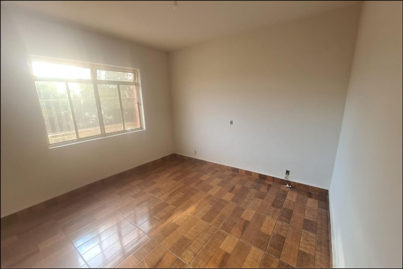 Casa à venda Santa Efigênia com 211m² e 4 quartos por R$ 705.000 - 742100165-imagem19.png