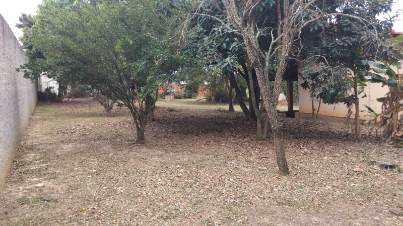 Chácara à venda Quintais do Imperador  com 2000m² e 3 quartos por R$ 590.000 - 1974789913-img-20230613-151347757.jpg