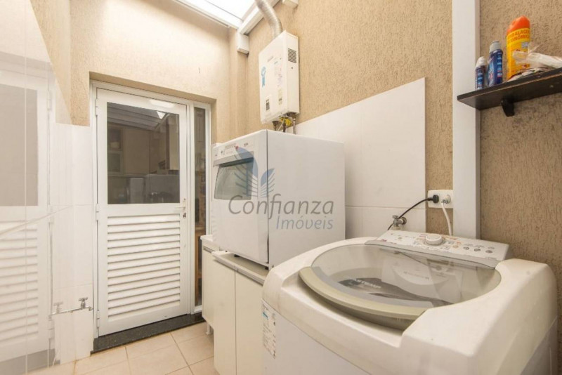 Casa de condomínio à venda Portão com 142m² e 3 quartos por R$ 650.000 - 172321381-img-1379.jpeg