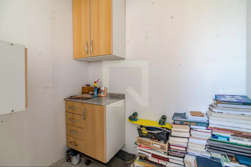 Apartamento à venda Perdizes com 120m² e 3 quartos por R$ 950.000 - 1690117123-quarto-servico.jpg