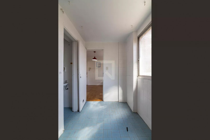 Apartamento à venda Perdizes com 120m² e 3 quartos por R$ 950.000 - 398988704-area-de-servico4.jpg