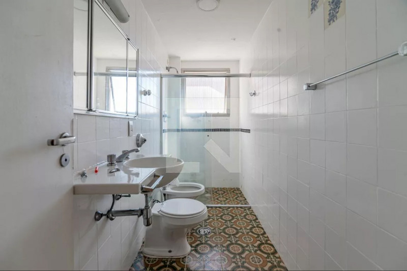 Apartamento à venda Perdizes com 120m² e 3 quartos por R$ 950.000 - 467391786-banheiro.jpg