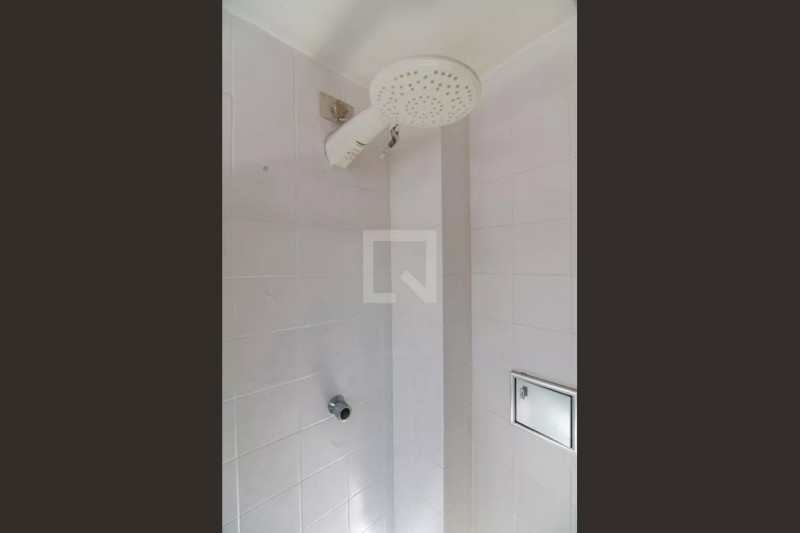 Apartamento à venda Perdizes com 120m² e 3 quartos por R$ 950.000 - 81086981-banheiro-suite3.jpg