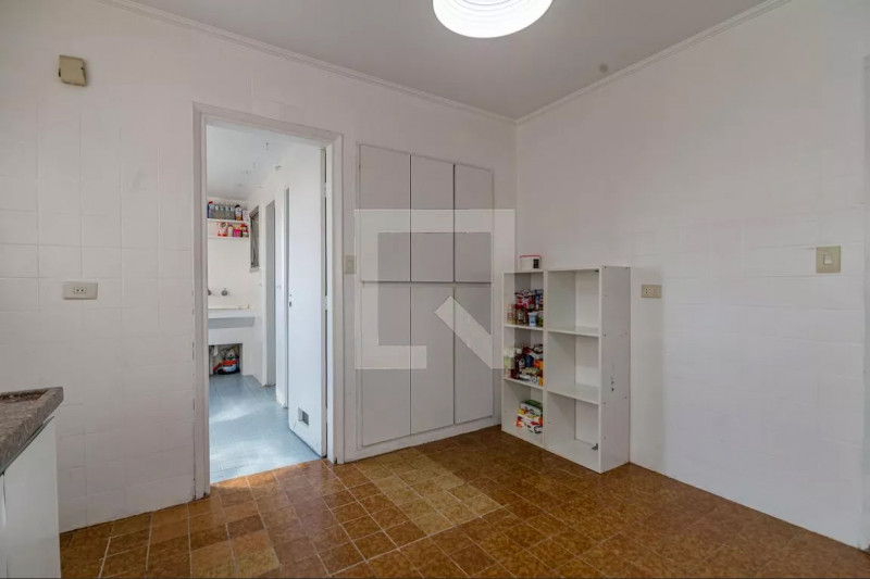 Apartamento à venda Perdizes com 120m² e 3 quartos por R$ 950.000 - 828785891-cozinha2.jpg
