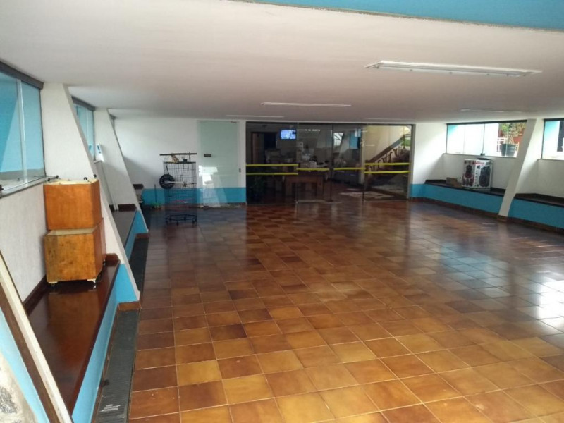 Casa à venda Itaim Paulista com 456m² e 6 quartos por R$ 2.000.000 - 1752322876-5346e648-46f6-4cfd-98b0-09c64dcdf117.jpg