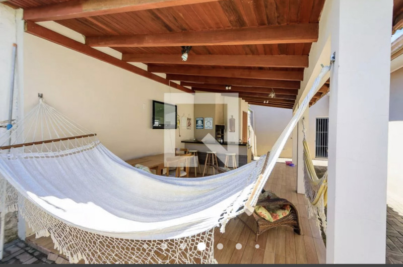 Casa à venda Medianeira com 400m² e 3 quartos por R$ 690.000 - 530905985-bcb527f4-4e9d-467d-aff7-1937683109ed.jpeg