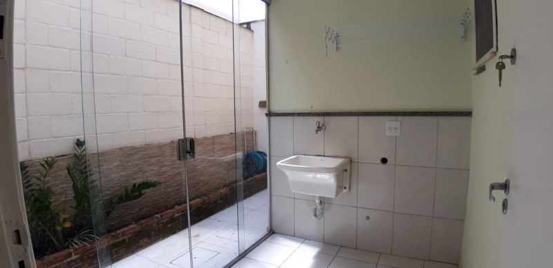 Casa de condomínio à venda Cabral com 100m² e 4 quartos por R$ 640.000 - 69625191-i73ro-514796222024199d42.jpg