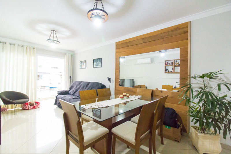 Casa à venda Vila Carbone com 160m² e 3 quartos por R$ 699.999 - 139822593-010.jpg