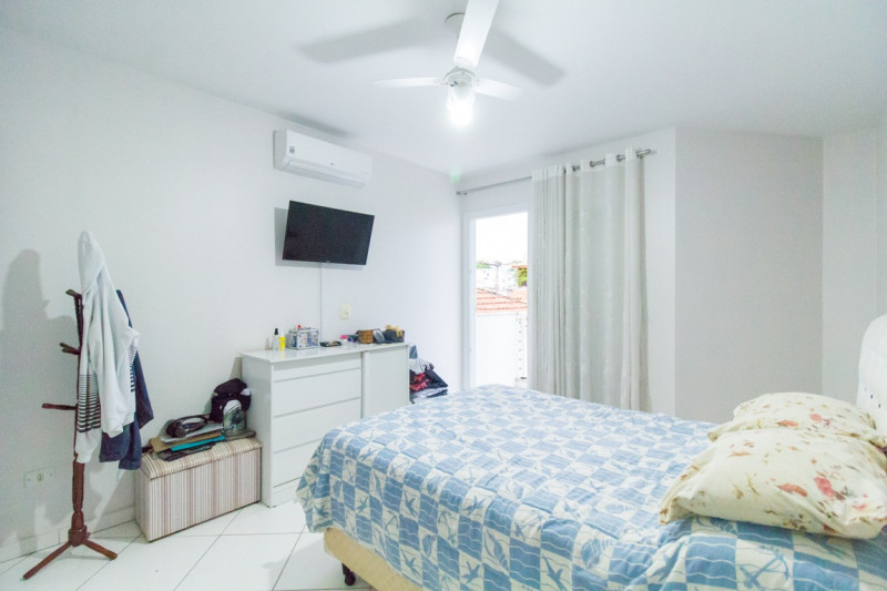 Casa à venda Vila Carbone com 160m² e 3 quartos por R$ 699.999 - 379712137-041.jpg