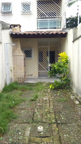Casa à venda Mondubim com 168m² e 2 quartos por R$ 200.000 - 249847985-foto-casa.jpg