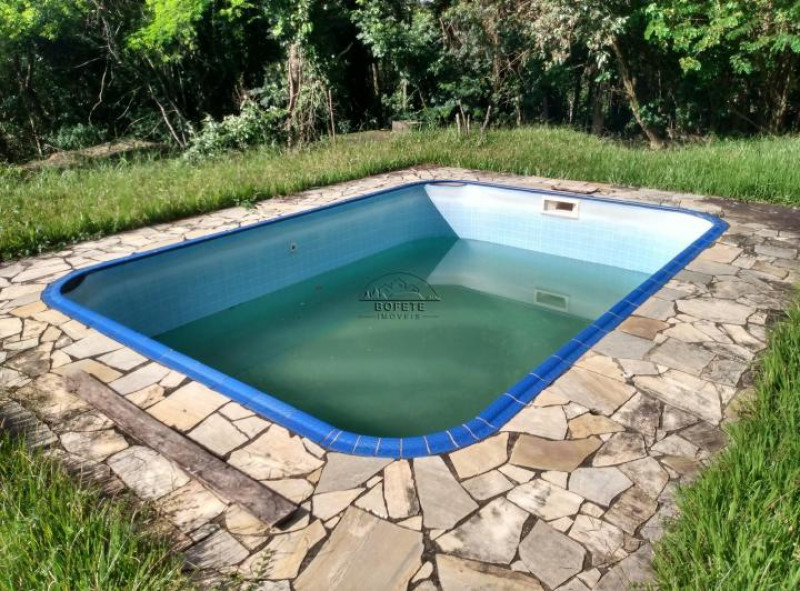 Sítio à venda Centro com 57000m² e 4 quartos por R$ 270.000 - 461155586-3709877500.jpg