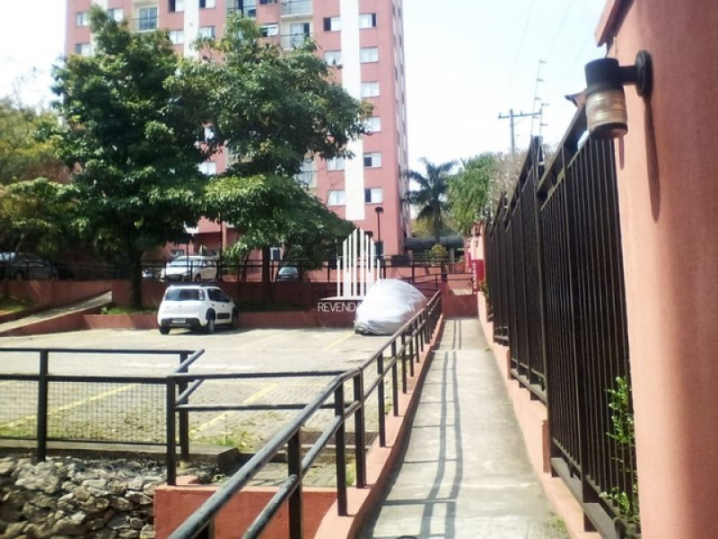 Apartamento à venda Conjunto Residencial Vista Verde com 52m² e 2 quartos por R$ 300.000 - 716212047-fora.jpg