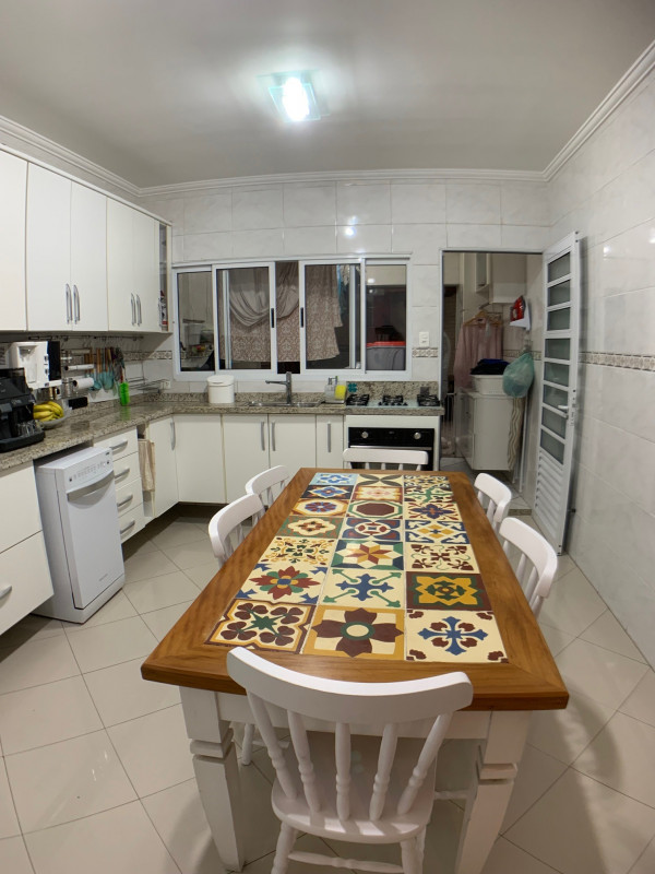 Casa à venda Vila São Vicente com 220m² e 4 quartos por R$ 850.000 - 730383144-5.jpg