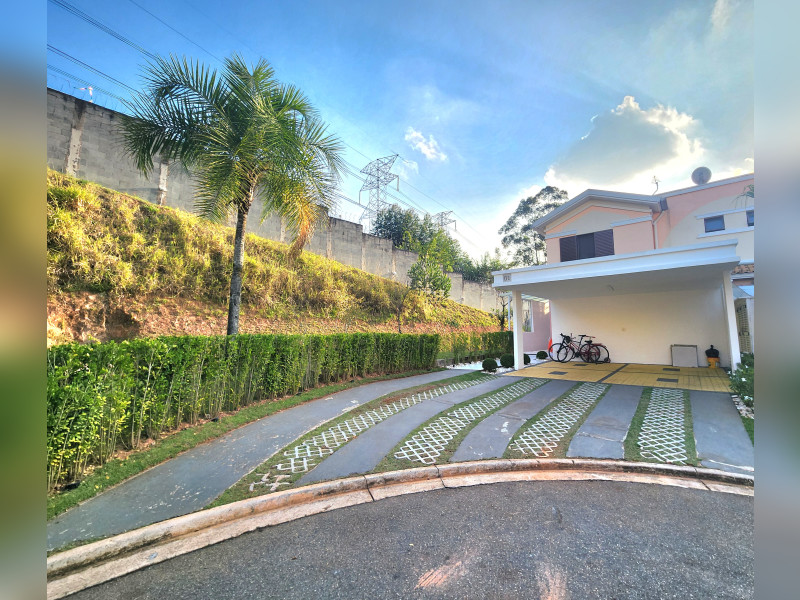 Casa à venda Tamboré com 180m² e 3 quartos por R$ 2.250.000 - 20240716-160445.jpg