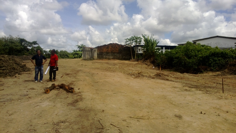 Terreno à venda Apipucos com 7543m² e 1 quarto por R$ 3.000.000 - 156945163-fotos-do-terreo-limpo-3.jpg