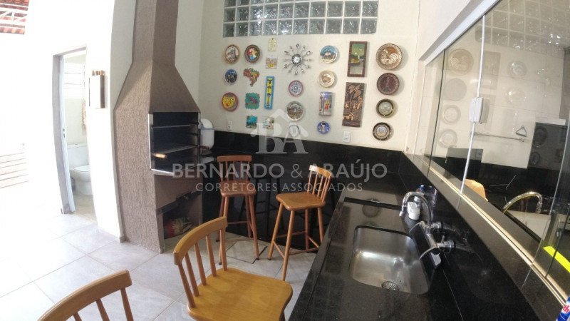 Casa à venda Jardim Novo Campos Eliseos com 234m² e 3 quartos por R$ 690.000 - 836903023-d378866c-dbbd-486d-8db6-d4ca2632232e.jpeg