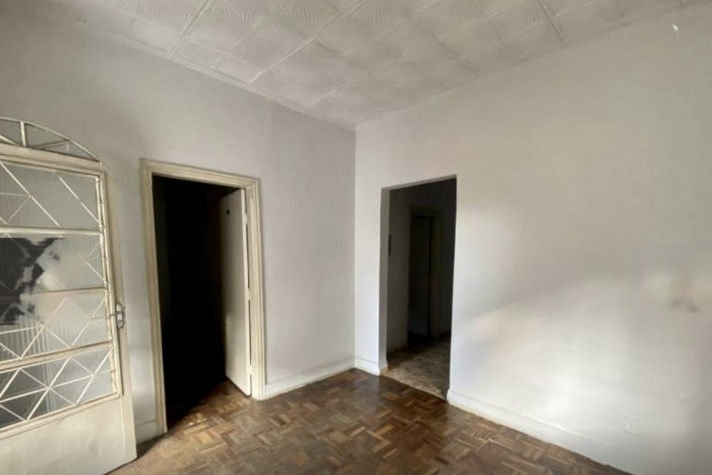 Casa à venda Setor Central com 205m² e 4 quartos por R$ 600.000 - 82761866-img-1977-rg1tjsw5l-transformed.jpeg