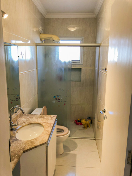 Casa de condomínio à venda Jardim Barbacena com 100m² e 3 quartos por R$ 620.000 - 1132207766-10-banheiro-comum-superior-1.jpg