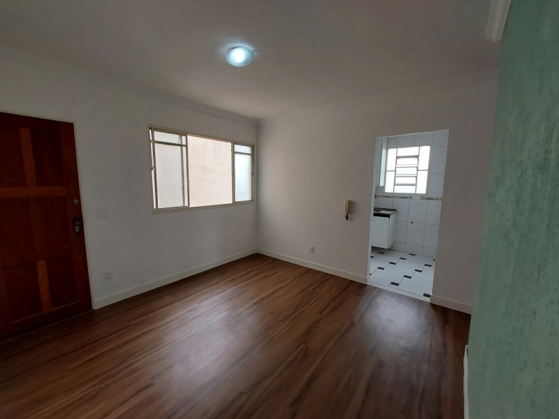 Apartamento à venda Caiçara-Adelaide com 45m² e 2 quartos por R$ 215.000 - 670215509-1000036735.jpg
