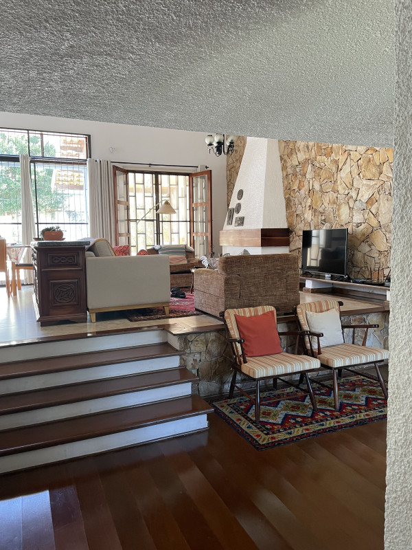Casa à venda Jardim Paraiso com 290m² e 4 quartos por R$ 980.000 - 1803166641-casa-interna-3.jpg