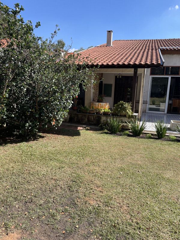Casa à venda Jardim Paraiso com 290m² e 4 quartos por R$ 980.000 - 413310004-casa-externa.jpg