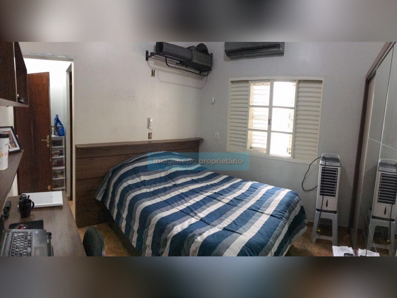 Casa à venda Jardim Audir com 280m² e 3 quartos por R$ 1.100.000 - 1052534558-casa-barueri-15.jpg