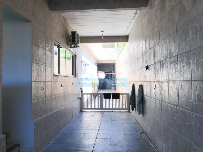 Casa à venda Jardim Audir com 280m² e 3 quartos por R$ 1.100.000 - 1842968494-casa-barueri-18.jpg