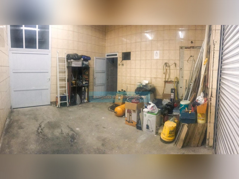 Casa à venda Jardim Audir com 280m² e 3 quartos por R$ 1.100.000 - 61082947-casa-barueri-19.jpg