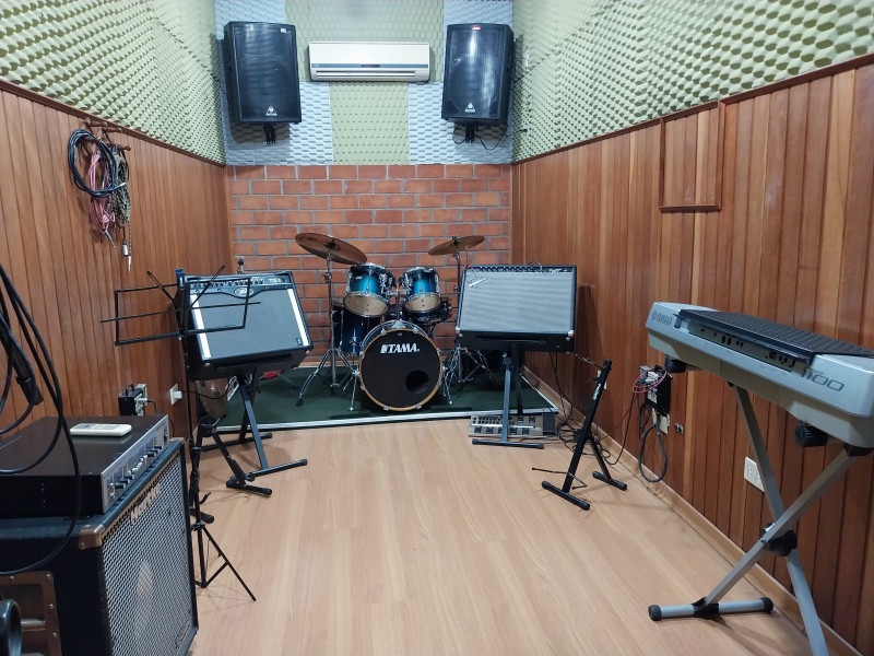 Comercial à venda Alto da Mooca com 200m² e 1 quarto por R$ 180.000 - 1670170196-20230721-180537.jpg