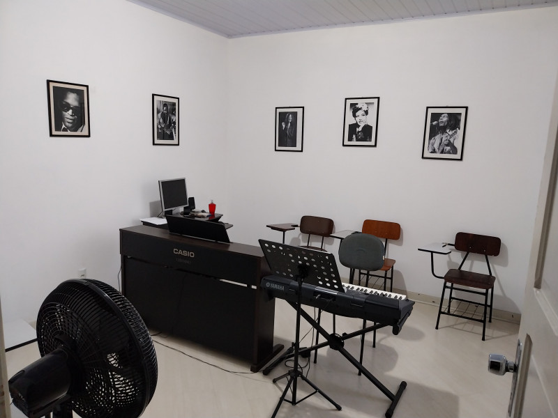 Comercial à venda Alto da Mooca com 200m² e 1 quarto por R$ 180.000 - 1838988657-20230721-173612.jpg