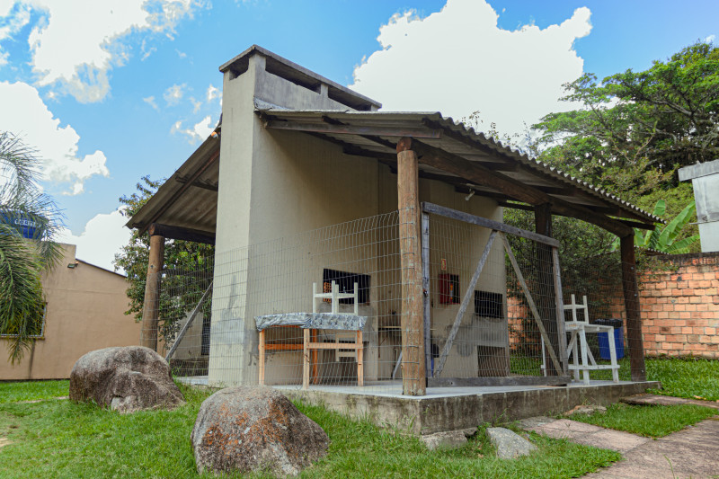 Apartamento à venda Agronomia com 42m² e 2 quartos por R$ 127.000 - 637466993-churr-externa.jpg