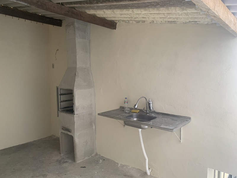 Casa à venda Centro com 131m² e 3 quartos por R$ 295.000 - 1414490187-ae238312-88b2-4f41-ae22-bfbe11a20d73.jpeg