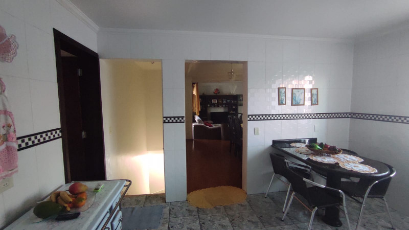 Casa à venda Santo Inácio com 250m² e 4 quartos por R$ 980.000 - 1512087034-whatsapp-image-2023-07-10-at-20.jpeg