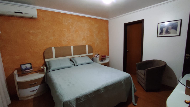Casa à venda Santo Inácio com 250m² e 4 quartos por R$ 980.000 - 1878568546-whatsapp-image-2023-07-11-at-13.jpeg