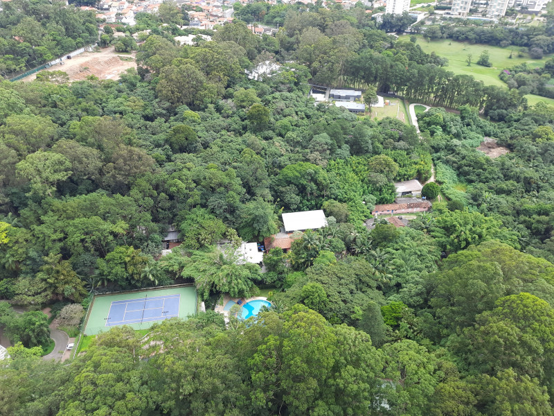 Apartamento à venda Vila Yara com 157m² e 4 quartos por R$ 1.980.000 - 788674958-sacada-4.jpg