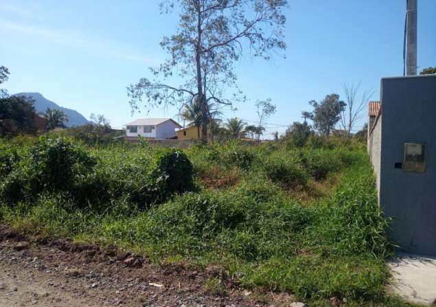 imóvel com 883m²