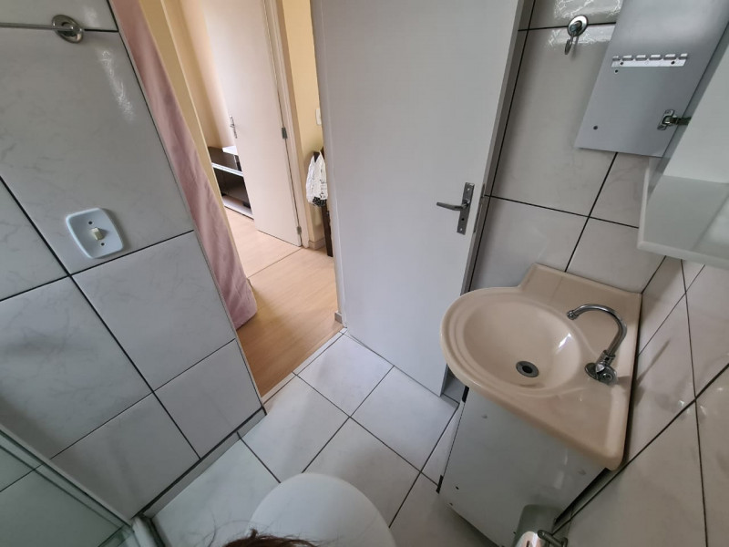 Apartamento à venda Ganchinho com 43m² e 2 quartos por R$ 150.000 - 1313808169-img-20230719-wa0043.jpg