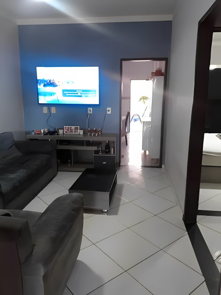 Casa à venda Loteamento Bom Pastor com 180m² e 3 quartos por R$ 210.000 - 1128177482-03.jpg